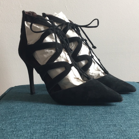 BCBG Suede Heels - Picture 1 of 3